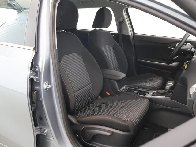 KIA CEE D Ceed SW 1.5 T-GDi MHEV DCT7 DynamicLine | Navigatie | Parkeercamera | Climate Control | Cruise Control Adaptief |
