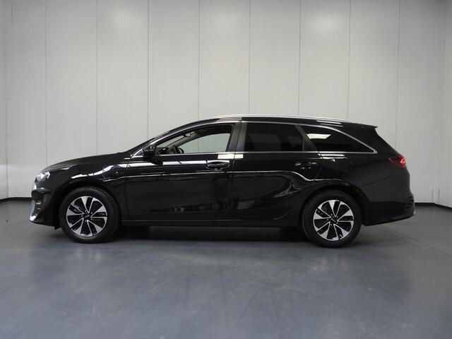 KIA CEE D Ceed Sportswagon 1.6 GDI PHEV Plug-In DynamicLine NAVI-APP/CAMERA/LED/16"LMV!