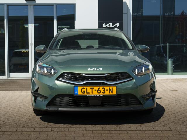 KIA CEE D Ceed Sportswagon 1.5 T-GDi DynamicPlusLine | Matrix LED Koplampen | Stoel/Stuurverwarming | Keyless Go | Elektrisch bedienbare achterklep | Carplay | Navigatie