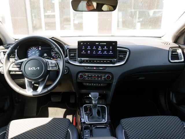 KIA CEE D Ceed Sportswagon 1.5 T-GDi DynamicPlusLine | Matrix LED Koplampen | Stoel/Stuurverwarming | Keyless Go | Elektrisch bedienbare achterklep | Carplay | Navigatie