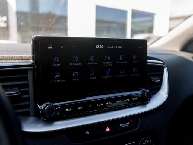 KIA CEE D Ceed Sportswagon 1.5 T-GDi DynamicPlusLine | Matrix LED Koplampen | Stoel/Stuurverwarming | Keyless Go | Elektrisch bedienbare achterklep | Carplay | Navigatie