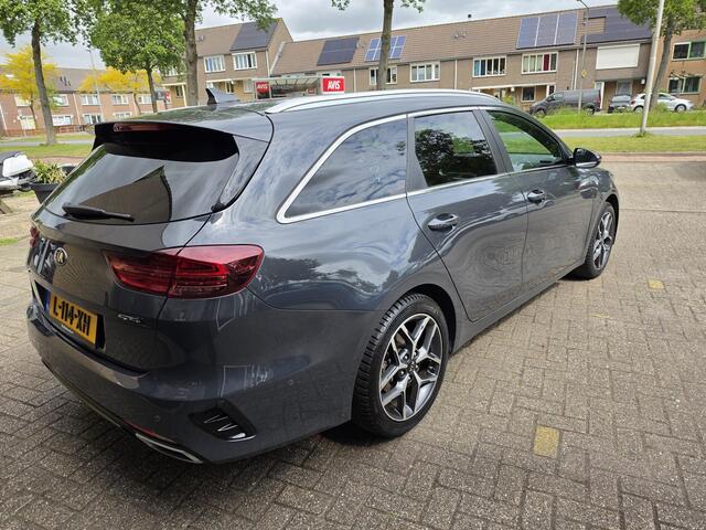 KIA CEE D Ceed Sportswagon 1.0 T-GDi GT-Line Business Edition / Airco clima/ Navigatie/ Cruise/ Camera/ PDC/ Apple carplay/ LED/ Pano dak/ LMV