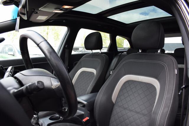 KIA CEE D cee'd Sportswagon 1.0 T-GDi GT-Line Summer Edition | Apple CarPlay | Pano | Stuur- en Stoelverwarming