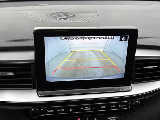 KIA CEE D Ceed 1.4 T-GDi DynamicLine | Navigatie | 17' LM Velgen | Camera | Climate Control |