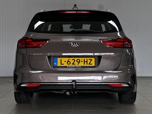 KIA CEE D Ceed Sportswagon 1.4 T-GDi DynamicLine/ Automaat/ LED Dagrijverl/ Trekhaak/ Apple+Android/ Clima/ Navi/ Cruise/ Bluetooth/ Multi.LEDER.Stuur/ Elek.pakket/ Isofix/ PDC.