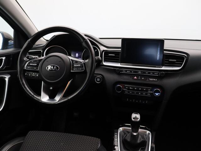 KIA CEE D Ceed 1.0 T-GDi DynamicPlusLine | Trekhaak | autohold functie | stuur - en stoelverwarming | camera achter |