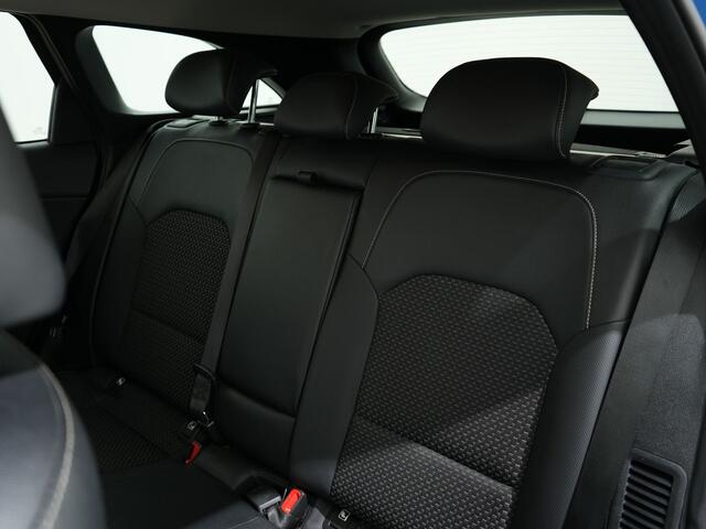 KIA CEE D Ceed Sportswagon 1.6 GDI PHEV DYNAMICPLUSLINE 141PK | Trekhaak | Clima | Navi