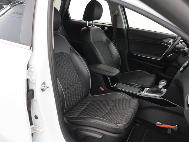 KIA CEE D Ceed Sportswagon 1.5 T-GDI GT-PlusLine | Panoramadak | JBL Audio | Elektrisch verstelb. bestuurdersstoel met geheugen | Stoel/Stuurwielverwarming |