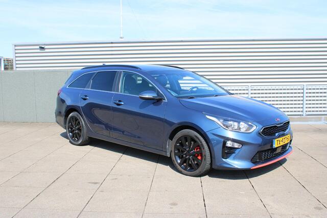 KIA CEE D Ceed Sportswagon 1.4 T-GDi DynamicPlusLine Stuurverwarming / Navigatie / Camera