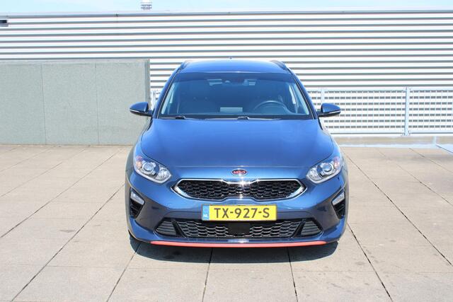 KIA CEE D Ceed Sportswagon 1.4 T-GDi DynamicPlusLine Stuurverwarming / Navigatie / Camera