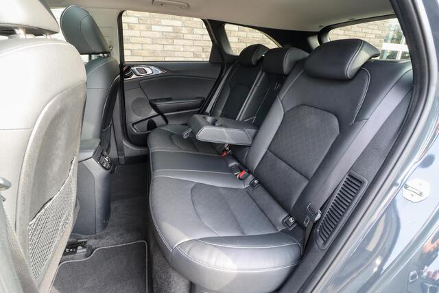 KIA CEE D Ceed Sportswagon 1.6 GDI PHEV ExecutiveLine | Panoramadak | Leer | Adaptieve cruise | Rijklaarprijs - incl.garantie
