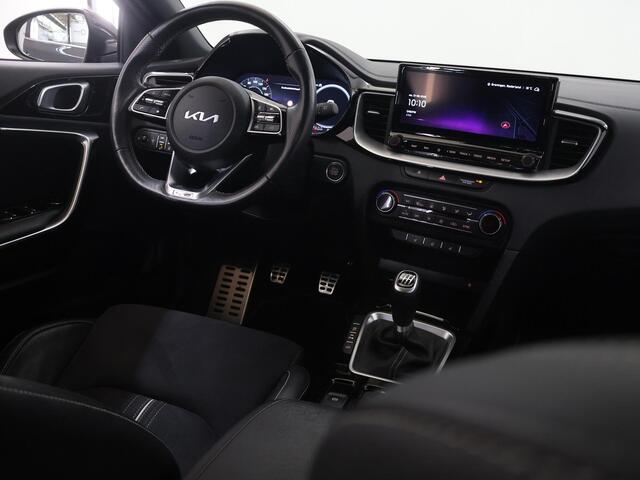 KIA CEE D Ceed 1.0 T-GDi GT-Line | Panoramadak | Adaptieve Cruise Control | Stoel/Stuurwielverwarming | Parkeercamera |