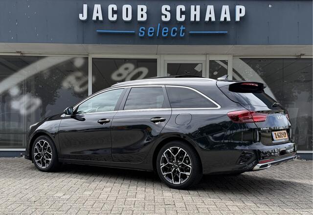 KIA CEE D Ceed Sportswagon 1.5 T-GDi GT-Line / Automaat / Keyless / Carplay / Schuif- Kanteldak / 17'' LM /