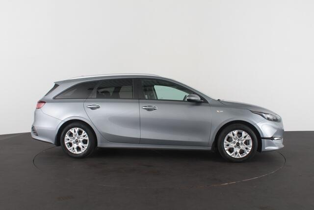 KIA CEE D Ceed Sportswagon Dynamic > 160pk/Trekhaak/Camera/Apple Carplay/Android Auto...