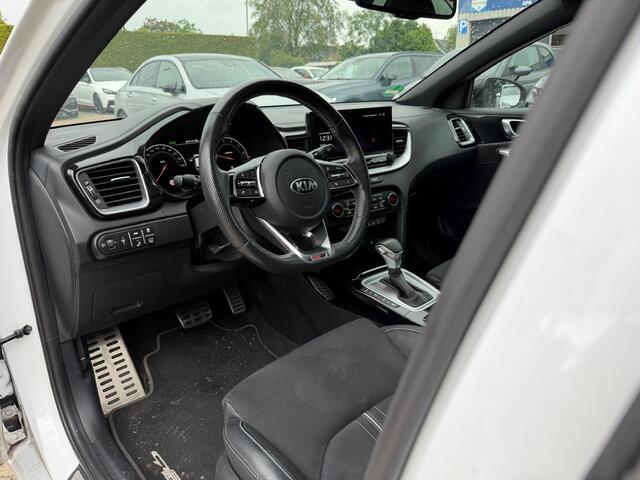 KIA CEE D Ceed Sportswagon 1.5 T-GDi GT-Line / Panorama / ACC / LED / Memory