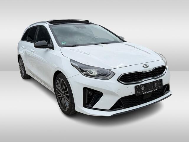 KIA CEE D Ceed Sportswagon 1.5 T-GDi GT-Line / Panorama / ACC / LED / Memory