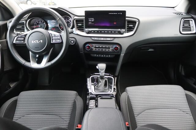 KIA CEE D Ceed Sportswagon 1.5 T-GDi 140PK MHEV Automaat DynamicPlusline 11-2025!/Navigatie/Adapt.-cruise/Keyfree/Winter-pack