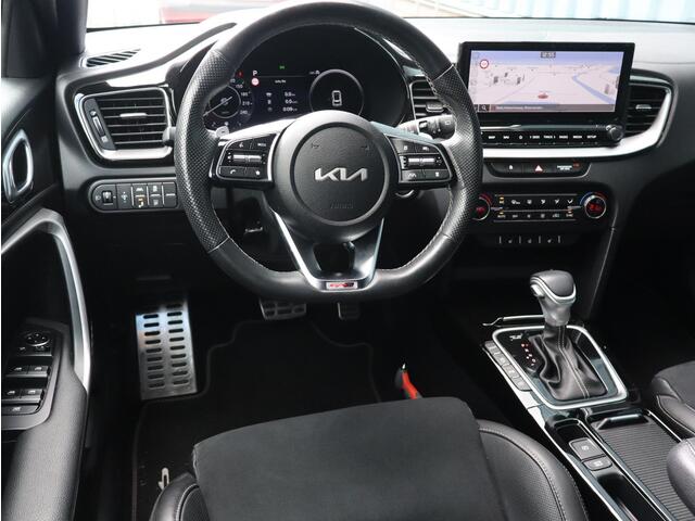 KIA CEE D Ceed 1.5 T-GDi 160PK AUTOMAAT GT-Line | NAVI | PANO-DAK | CAMERA | STOEL/STUUR VERW. |