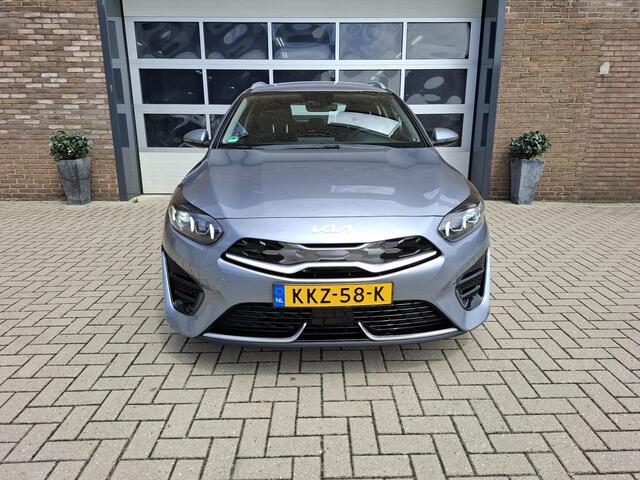 KIA CEE D Ceed Sportswagon 1.6 GDI PHEV DynamicPlusLine