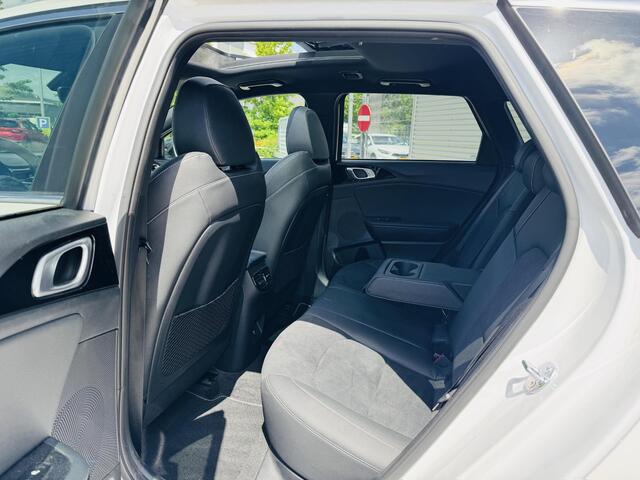 KIA CEE D Ceed Sportswagon 1.5 T-GDi GT-PlusLine NW geleverd & Onderhouden | Volle auto !!