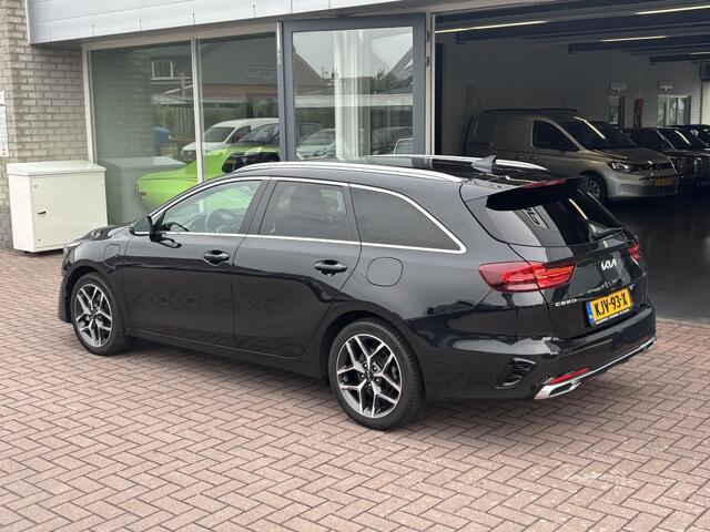 KIA CEE D Ceed Sportswagon 1.6 GDI PHEV Dynamic +Line 12700km !!!!!!!! Nieuwstaat!!!!!!!