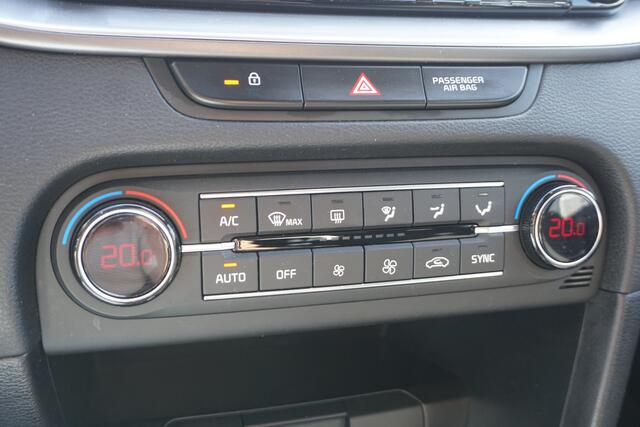 KIA CEE D Ceed Sportswagon 1.0 T-GDi DynamicLine | CAMERA | ECC | CARPLAY | NAVI |