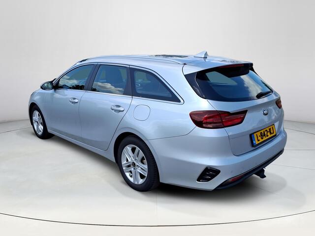 KIA CEE D Ceed Sportswagon 1.5 T-GDi DynamicLine | Navigatie | Airco | trekhaak