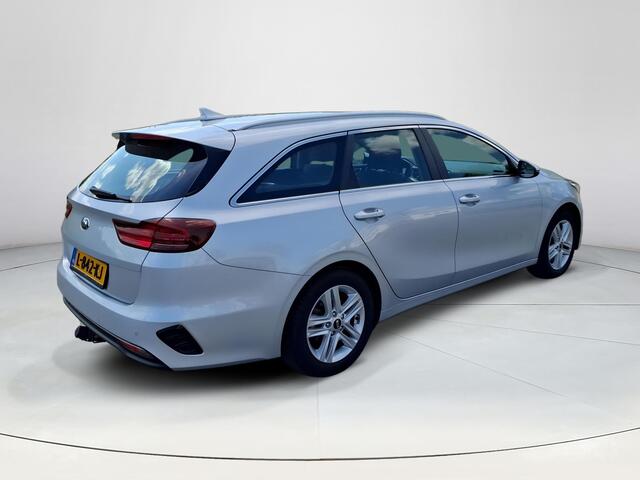 KIA CEE D Ceed Sportswagon 1.5 T-GDi DynamicLine | Navigatie | Airco | trekhaak