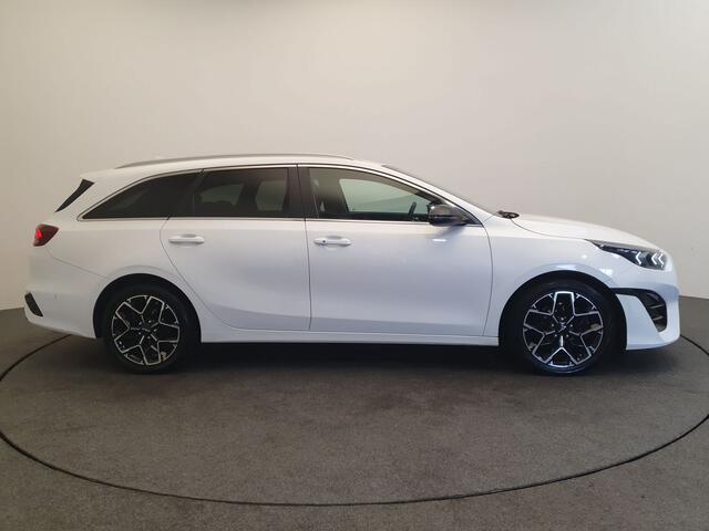 KIA CEE D Ceed Sportswagon 1.5 T-GDi 160pk GT-Line Camera, Keyless, Stoelverwarming