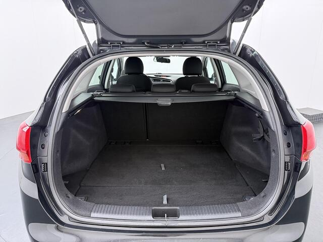 KIA CEE D cee'd Sportswagon 1.0 T-GDi ComfortPlusLine Navigator - Navigatie - Climate Control - Trekhaak