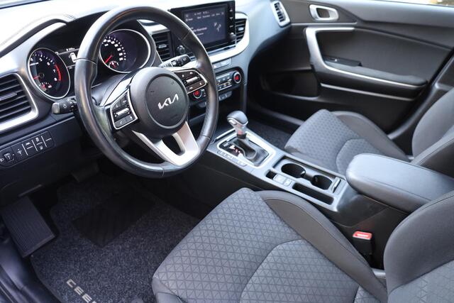 KIA CEE D Ceed Sportswagon 1.5 T-GDi DynamicLine FACELIFT!! CAMERA CARPLAY STUUR+STOELVERWARMING DAB CRUISE CLIMA DEALER-ONDERHOUDEN LMV