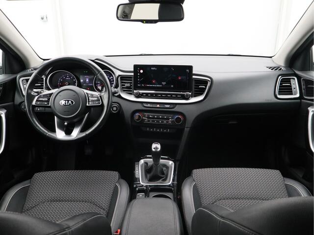 KIA CEE D Ceed Sportswagon 1.5 T-GDi DynamicPlusLine/ lage km/ compleet!