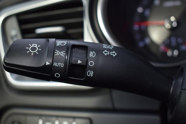KIA CEE D Ceed 1.0 T-GDi DynamicLine Trekhaak | Cruise Control | Navigatie | Camera | Bluetooth | 16"LMV | Tot 10Jr. Kia-Garantie