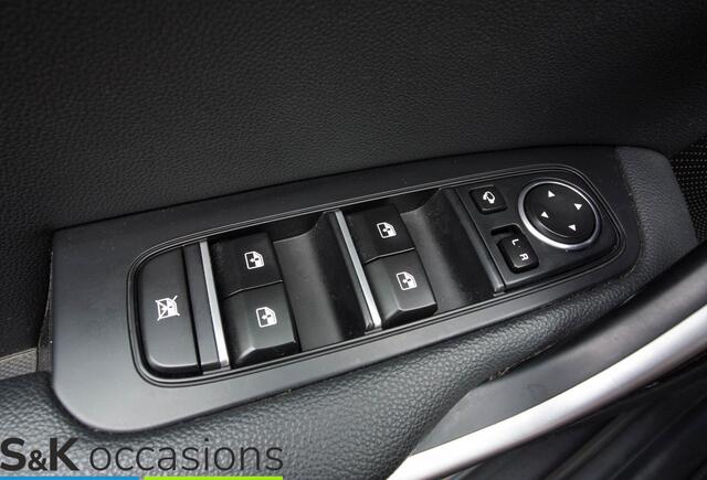 KIA CEE D Ceed Sportswagon 1.5 T-GDi Executive Pano JBL dealer onderhouden