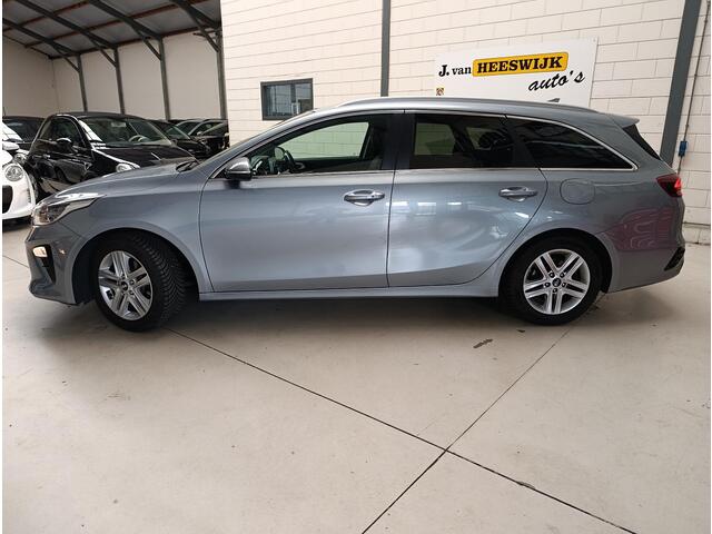 KIA CEE D Ceed Sportswagon 1.4 T-GDi DynamicPlusLine Automaat | Afneembare Trekhaak | Keyless | Stoel + stuur verwarming