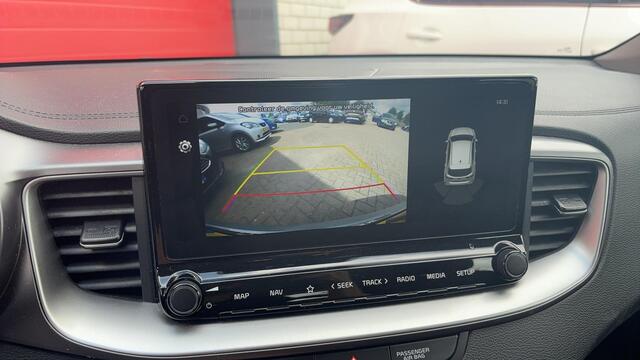KIA CEE D Ceed Sportswagon 1.0 T-GDi DynamicLine TREKHAAK / CARPLAY / CAMERA / NAVI / CLIMA / PDC / BLUETOOTH / CRUISE / DAB+ / NL-AUTO