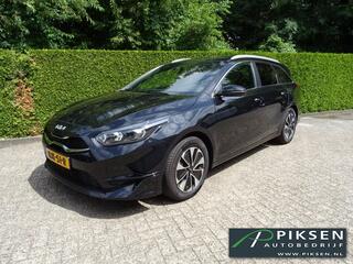 KIA CEE D