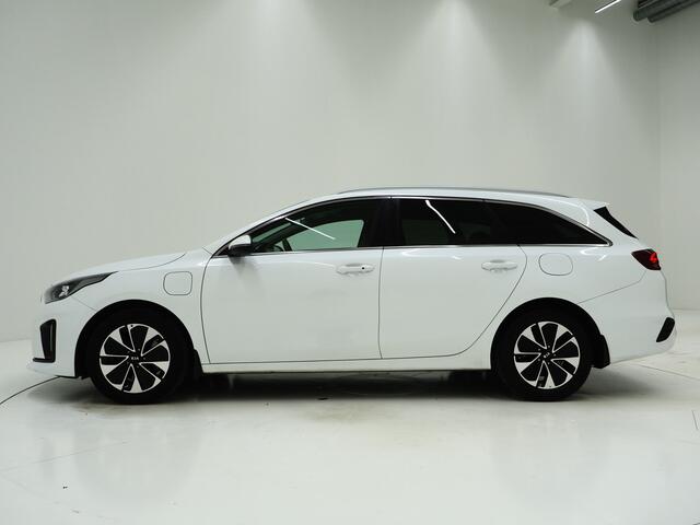 KIA CEE D Ceed Sportswagon 1.6 GDI PHEV DynamicLine | Camera | Keyless | Carplay | LED | Cruise | Lane Assist | Climate