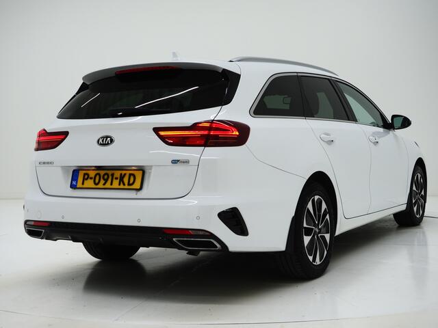 KIA CEE D Ceed Sportswagon 1.6 GDI PHEV DynamicLine | Camera | Keyless | Carplay | LED | Cruise | Lane Assist | Climate