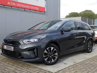KIA CEE D Ceed Sportswagon 1.6 GDI PHEV AUT Dynami