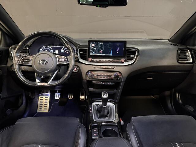 KIA CEE D Ceed Sportswagon 1.0 T-GDi GT-Line | Panoramadak | Dealer onderhouden | Camera | Afn. Trekhaak | Stoel/stuurverwarming | Carplay
