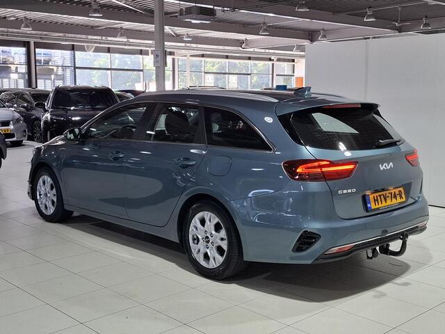 KIA CEE D Ceed Sportswagon 1.5 T-GDi DynamicLine Trekhaak, Apple Carplay/Android Auto, Navigatie, Camera.