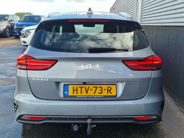 KIA CEE D Ceed Sportswagon 1.5 T-GDi DynamicLine Trekhaak, navigatie Apple CarPlay/Android Auto, parkeersensoren v&a, cruise control, 1e eign. BTW-auto