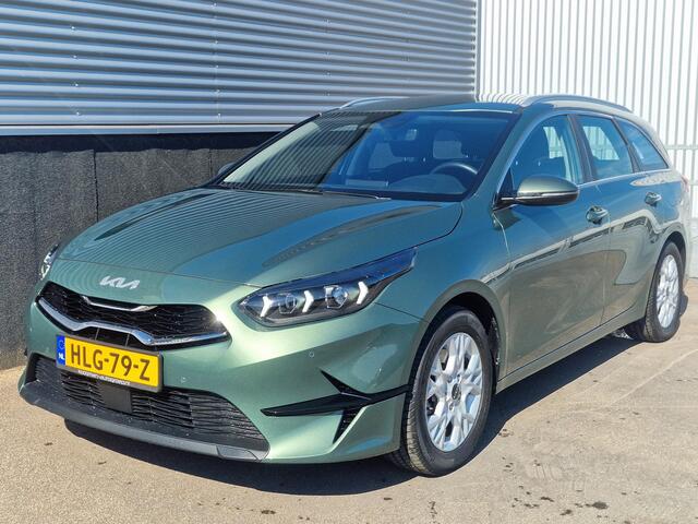 KIA CEE D Ceed Sportswagon 1.5 T-GDi DynamicLine Trekhaak, navigatie Apple CarPlay/Android Auto, parkeersensoren v&a, cruise control, 1e eign. BTW-auto