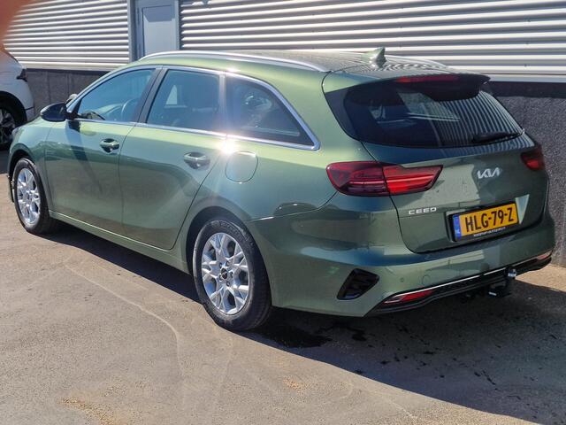KIA CEE D Ceed Sportswagon 1.5 T-GDi DynamicLine Trekhaak, navigatie Apple CarPlay/Android Auto, parkeersensoren v&a, cruise control, 1e eign. BTW-auto