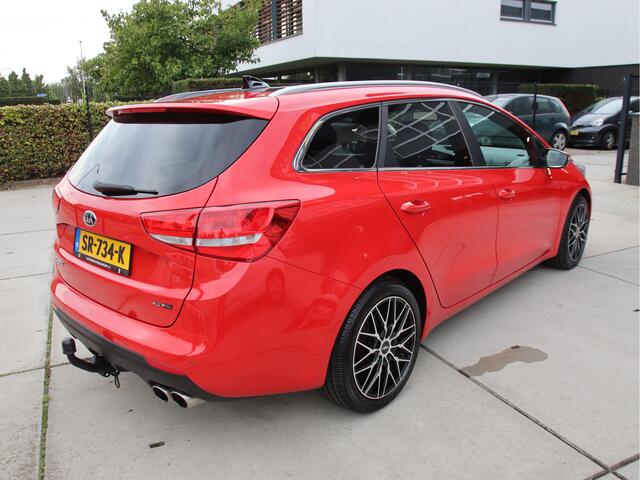 KIA CEE D cee'd Sportswagon 1.0 T-GDi GT-Line Edition Camera-Carplay, Trekhaak, Stoel- & Stuurvw. Zomeractie!