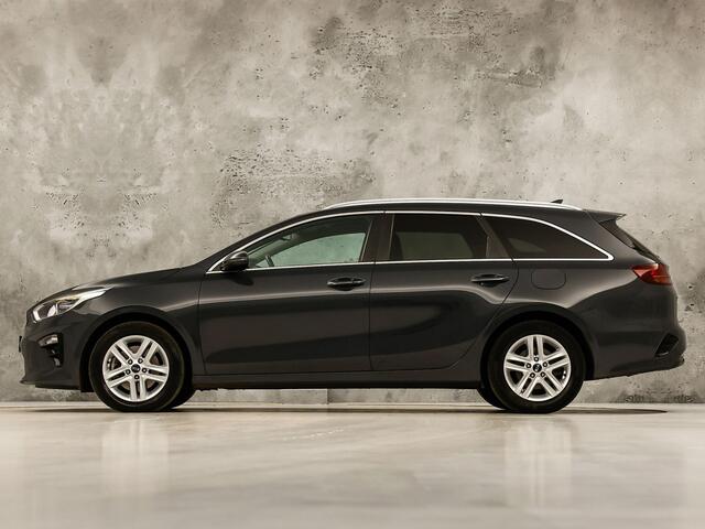KIA CEE D Ceed 1.5 T-GDi DynamicPlusLine 160Pk Automaat (APPLE CARPLAY, GROOT NAVI, STUUR/STOELVERWARMING, SPORTSTOELEN, CAMERA, ADAPTIVE CRUISE, GETINT GLAS, NIEUWSTAAT)