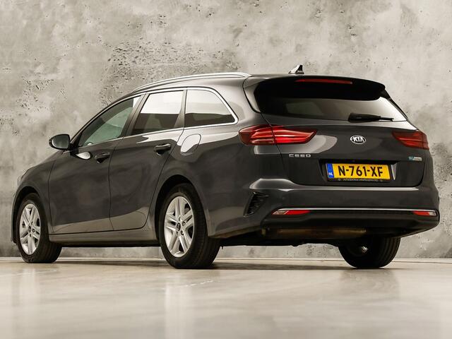 KIA CEE D Ceed 1.5 T-GDi DynamicPlusLine 160Pk Automaat (APPLE CARPLAY, GROOT NAVI, STUUR/STOELVERWARMING, SPORTSTOELEN, CAMERA, ADAPTIVE CRUISE, GETINT GLAS, NIEUWSTAAT)