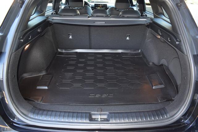 KIA CEE D Ceed Sportswagon 1.5 T-GDi MHEV GT-Line Edition | Trekhaak | Stoel-/ Stuurverwarming | Adaptieve Cruise Control | Tot 10Jr. Kia-Garantie |