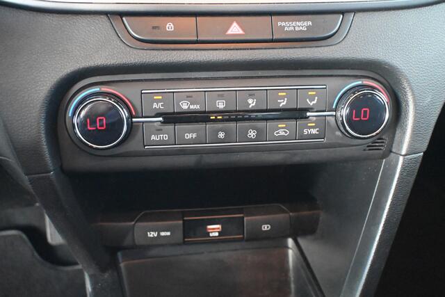 KIA CEE D Ceed Sportswagon 1.0 T-GDi DynamicLine Clima Cruise control Navigatie Trekhaak Inruil Mogelijk!